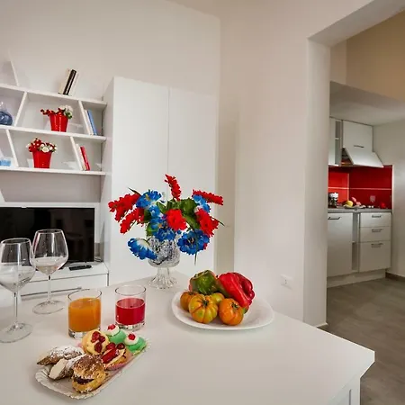 Cineholiday House 3 Apartment Castellammare del Golfo
