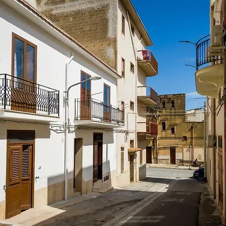 Cineholiday House 3 Apartment Castellammare del Golfo